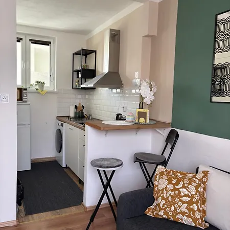 Utesene - - Trnavske Myto