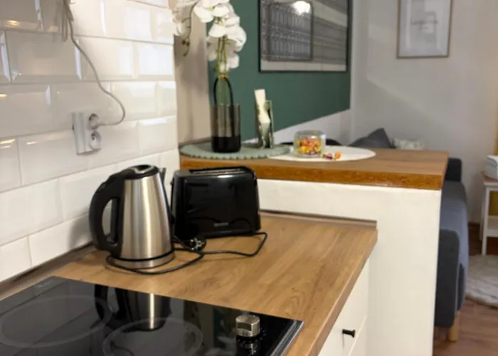 Utesene - - Trnavske Myto ブラチスラヴァ